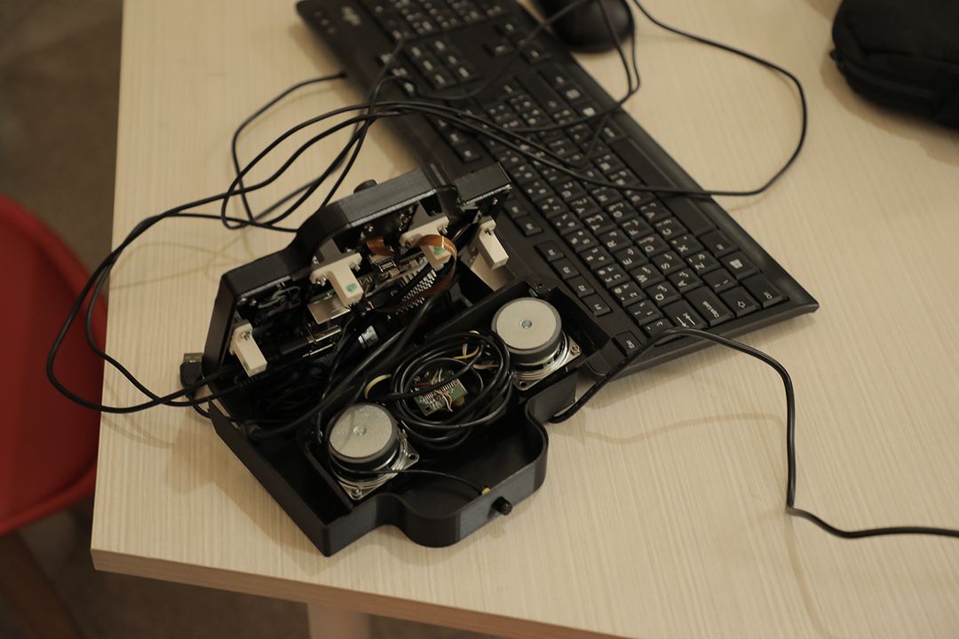 Early sign-language recognition prototype